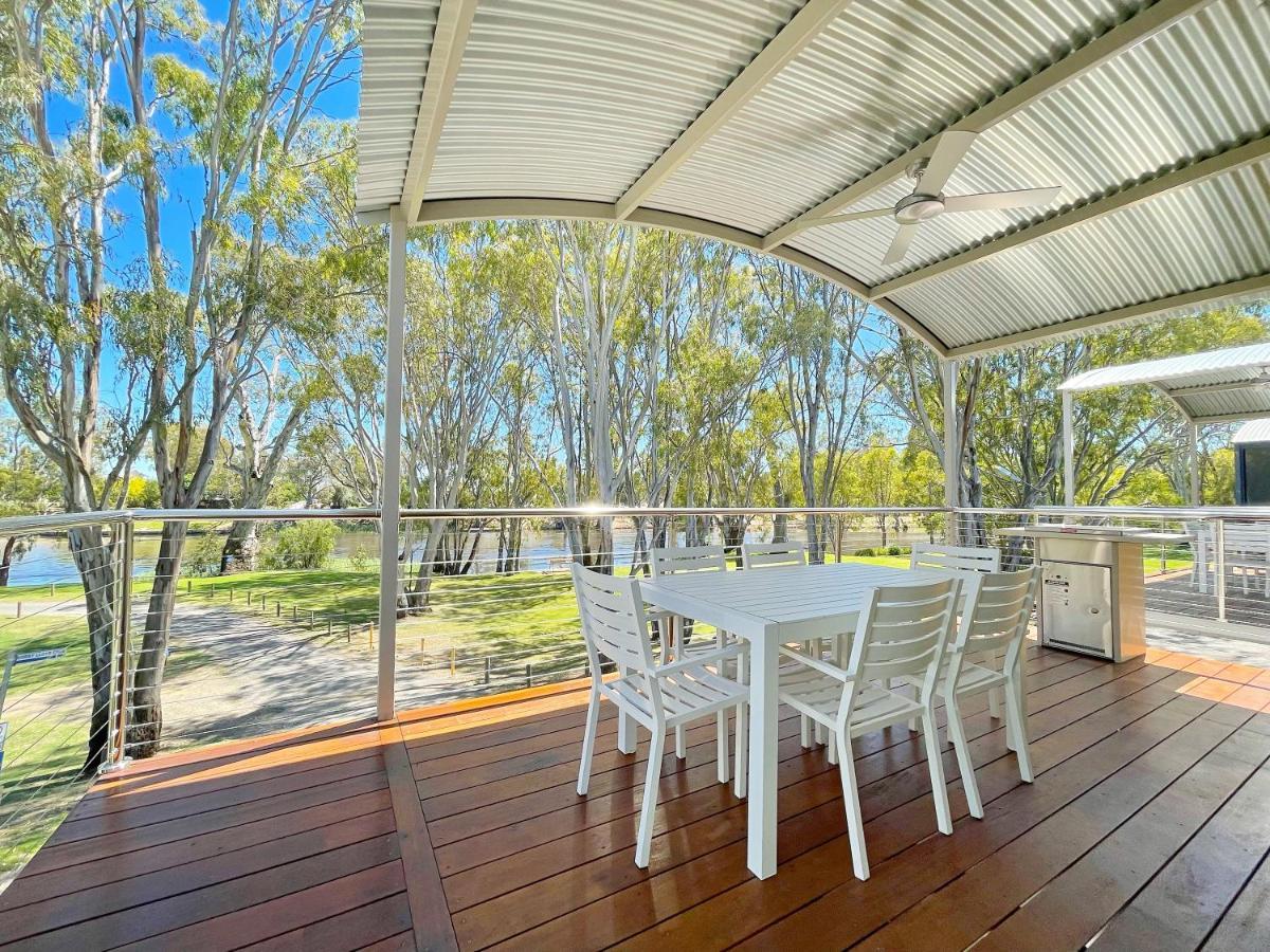 Big4 Deniliquin Holiday Park 외부 사진