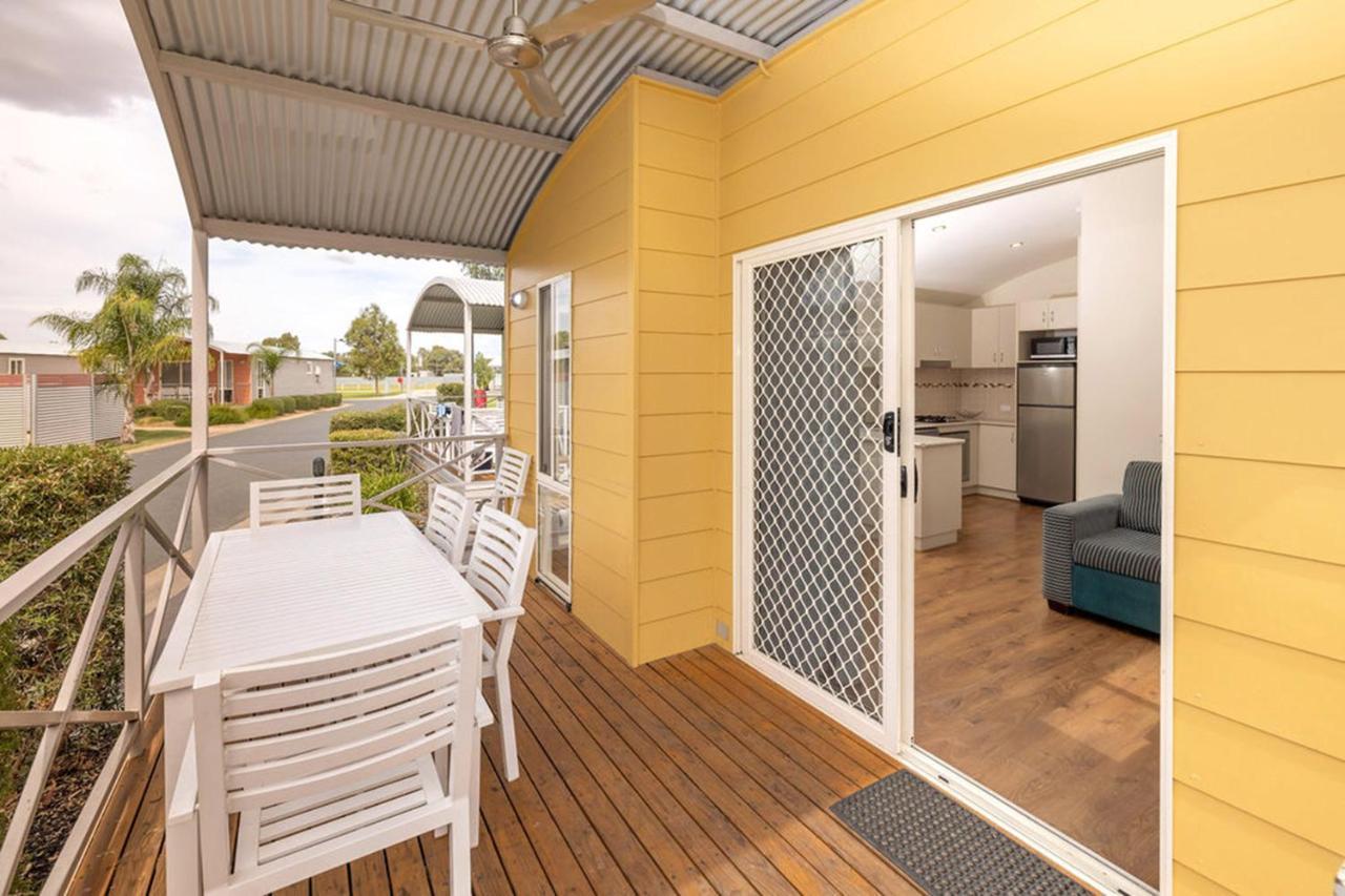 Big4 Deniliquin Holiday Park 외부 사진